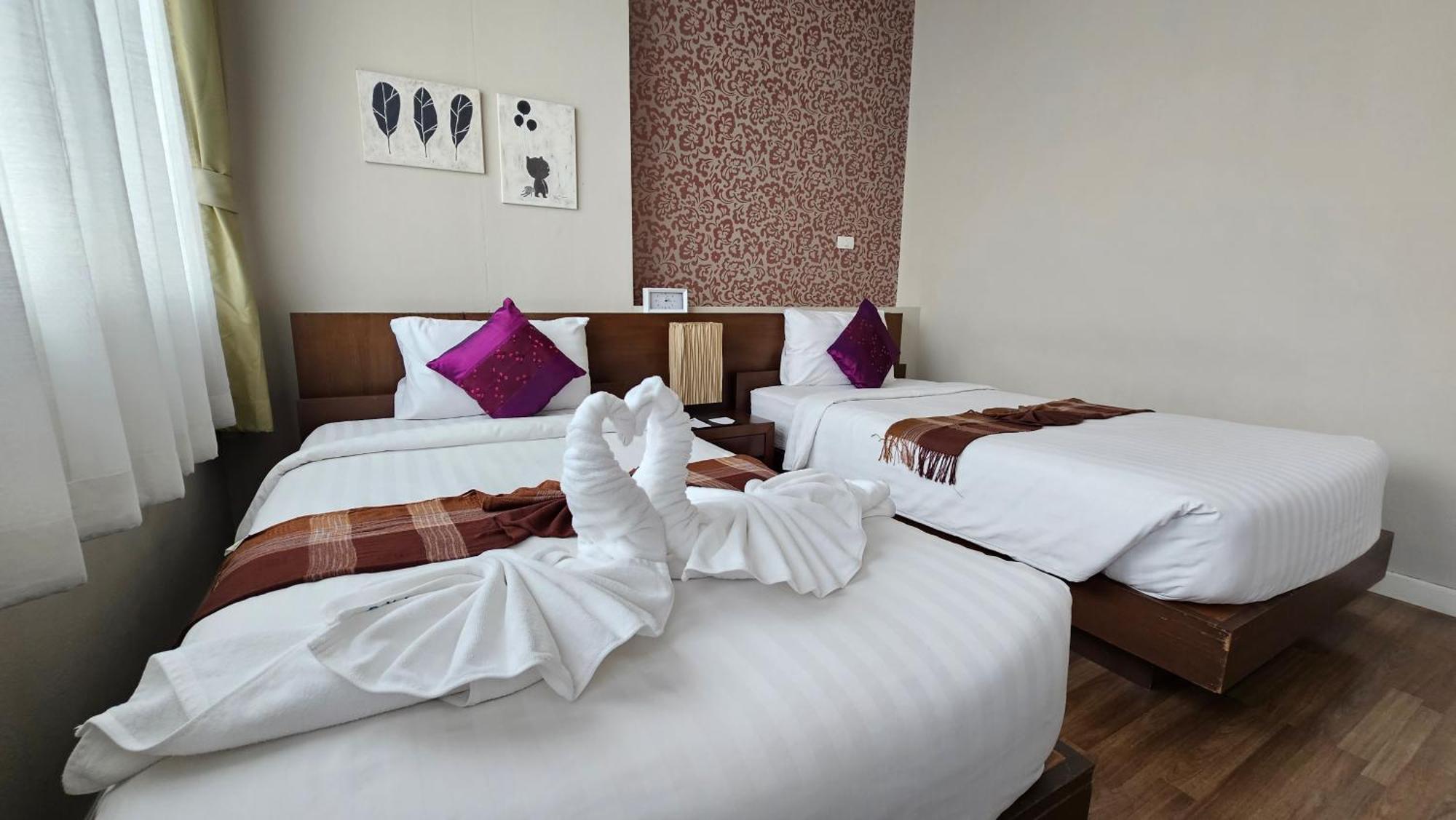 Baiyoke Ciao Hotel — Photos 1